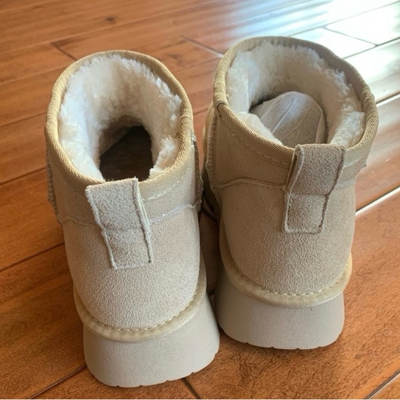 New platform boots size 8 - Picture 4 of 5